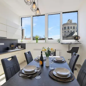 https://domino-suite-eger.egerhotels.net