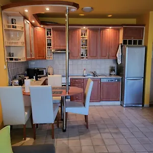  Apartman Kiss-füredi